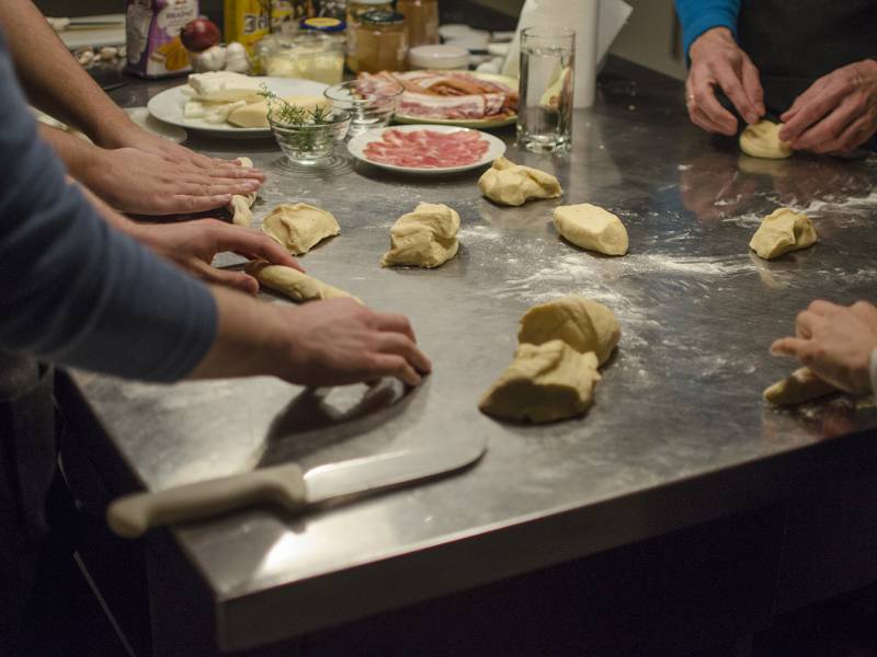 gastro brevijar dnevnik kuvarskog šegrta mesne fantazije vinski magazin vino fino