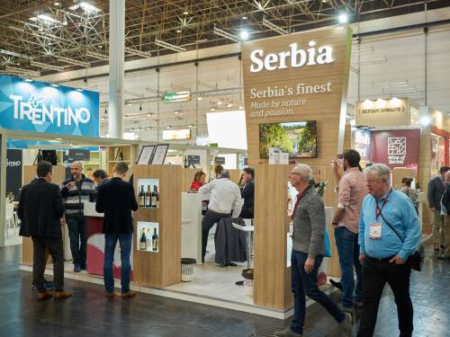 novost ambiciozan nastup srbije na sajmu prowein vinski magazin vino fino