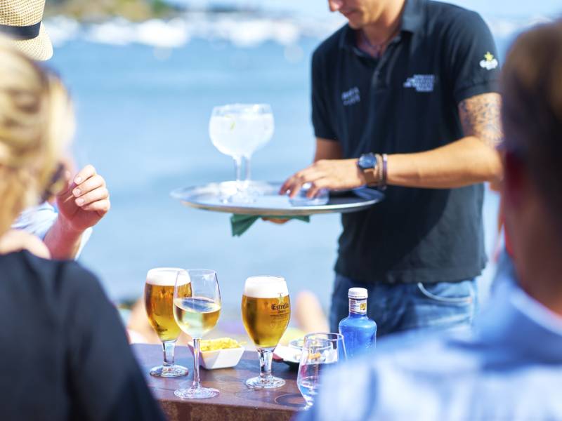 novost gastro pregled koliko se isplati rad na moru vinski magazin vino fino