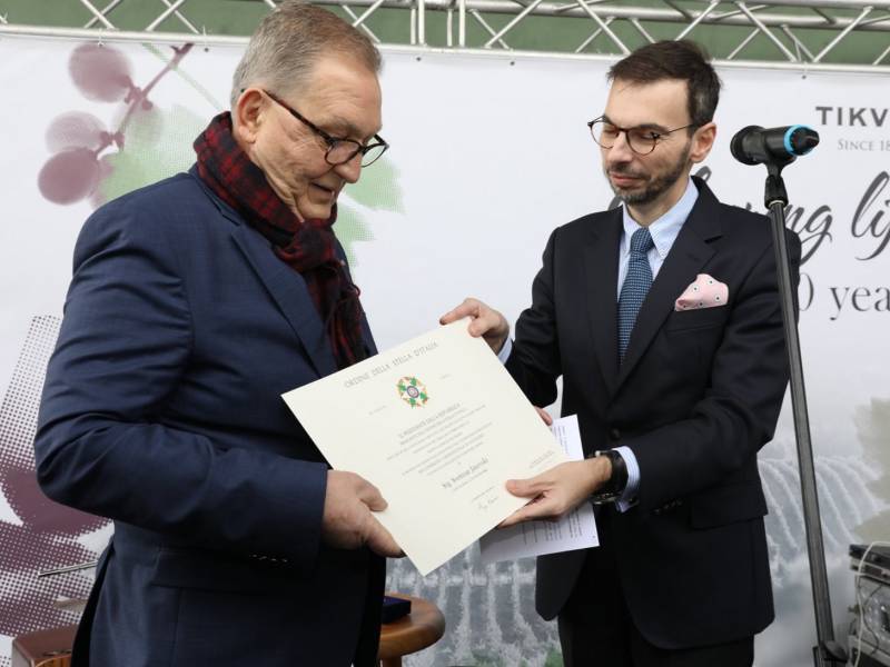 novost odlikovanje iz italije za prvog čoveka tikveša vinski magazin vino fino