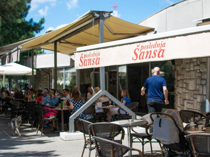 novost poslednja šansa upravo služi poslednje kafe vinski magazin vino fino