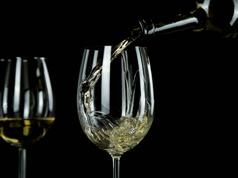 novost sijaj sijaj srpski šardoneu vinski magazin vino fino