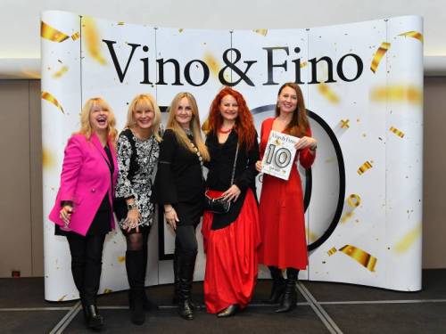 novost vinska srbija na okupu vinski magazin vino fino