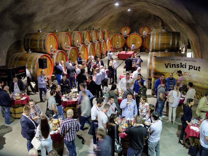 reportaza mediteranski vinski maraton vinski magazin vino fino