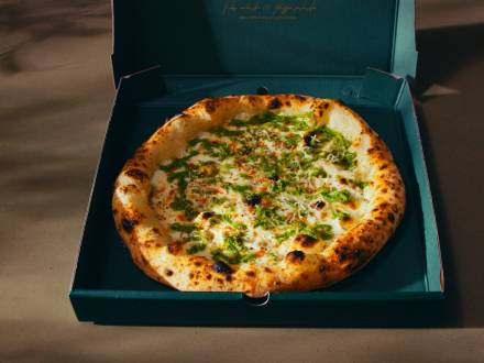 restoran nedelje restoran nedelje crust pizza bar vinski magazin vino fino