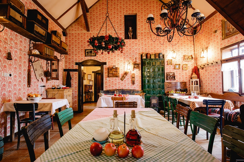 restoran nedelje salaš 137 vinski magazin vino fino