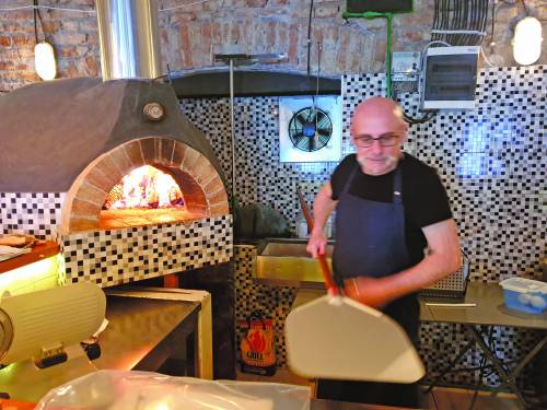 restoran kingash pinsa bar vinski magazin vino fino