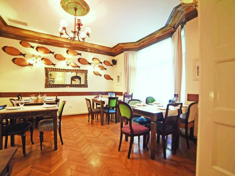 restoran konoba tata mata vinski magazin vino fino