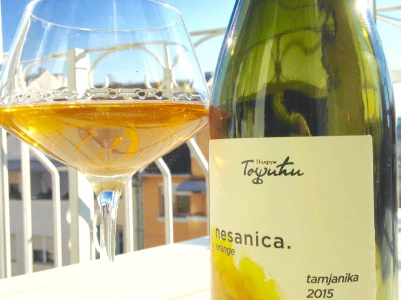 vino hrana narandžasta tamjanika rapsodija voćnih ukusa vinski magazin vino fino