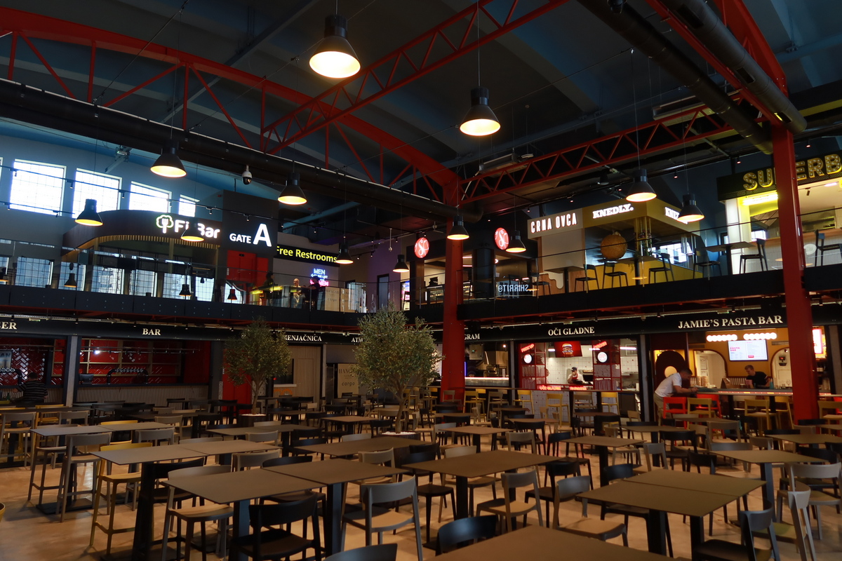 Hangar Food Market