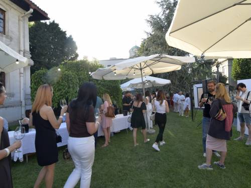 novost proglašeni su trofeji ocenjivanja grow du monde vinski magazin vino fino