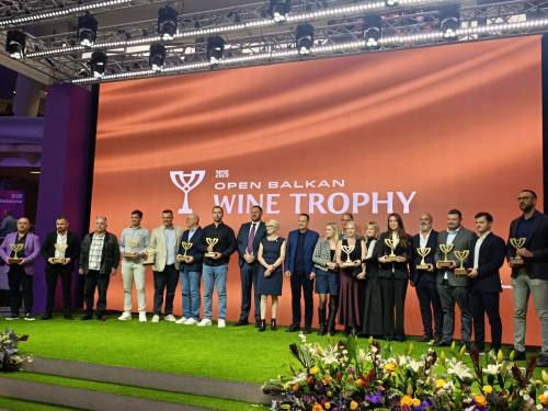 novost proglašeni su trofeji ocenjivanja open balkan wine trophy vinski magazin vino fino