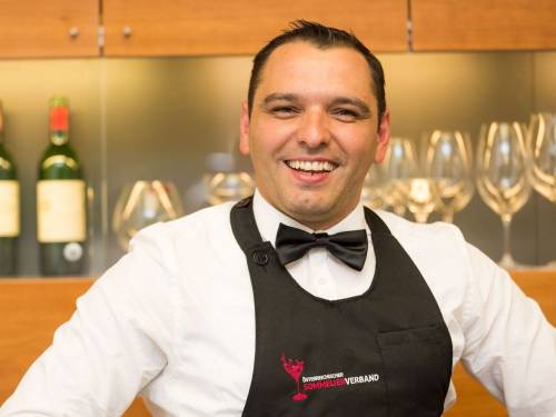 izdvojeno suwi zlatić - prvi master sommelier iz bivše sfrj vinski magazin vino fino