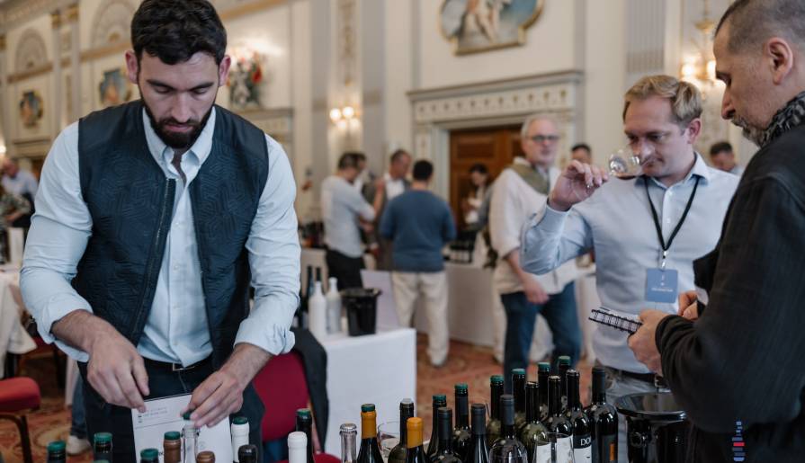 izdvojeno srpska vina ponovo zablistala u londonu vinski magazin vino fino