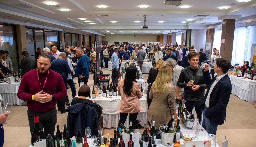 izdvojeno uskoro počinje jubilarni salon vina kragujevac vinski magazin vino fino