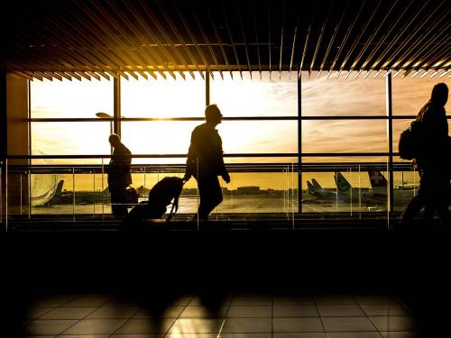 novost aerodromi menjaju pravila - vino će ponovo moći da se nosi u ručnom prtljagu vinski magazin vino fino