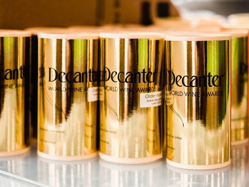 novost ceo region slavi uspeh na dekanteru vinski magazin vino fino
