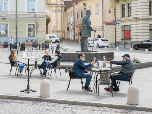 novost grad viljnus postao je najveći kafe na planeti vinski magazin vino fino