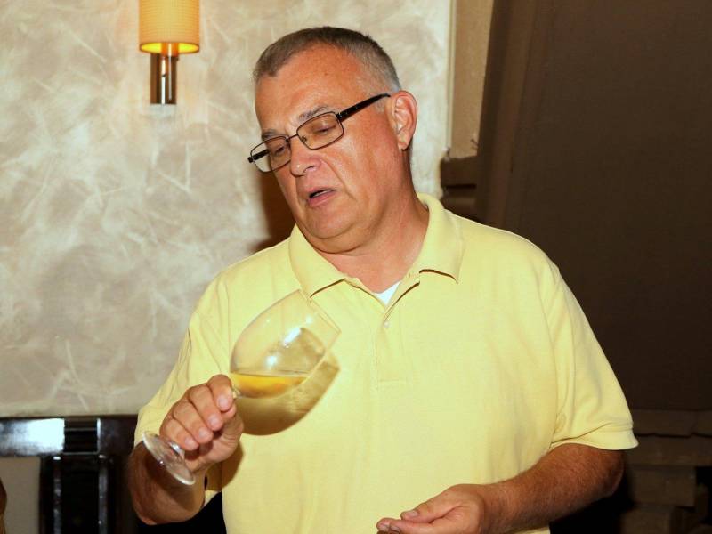 novost katalonski paprikaš na branislavov način vinski magazin vino fino