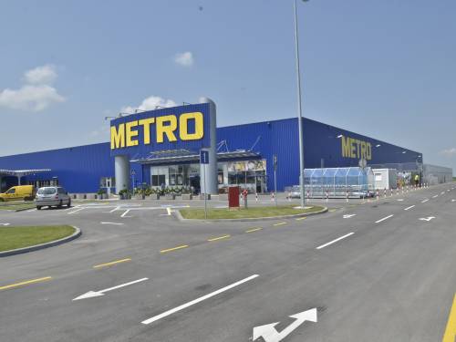 novost metro donirao hranu za sigurnu kuću vinski magazin vino fino
