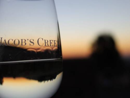 novost pernod ricard prodaje svoje vinske brendove vinski magazin vino fino