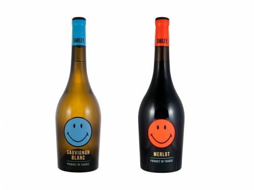 novost prvo vino iz bordoa sa smajlijem na etiketi vinski magazin vino fino