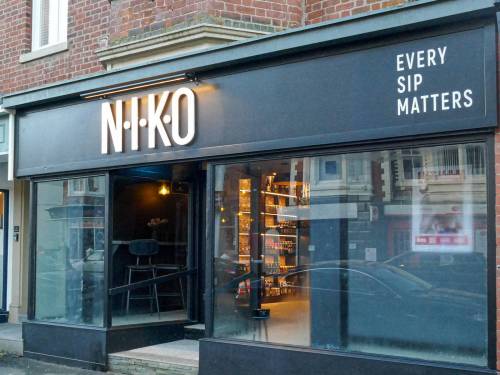 novost srpska vina osvajaju britansku obalu vinski magazin vino fino