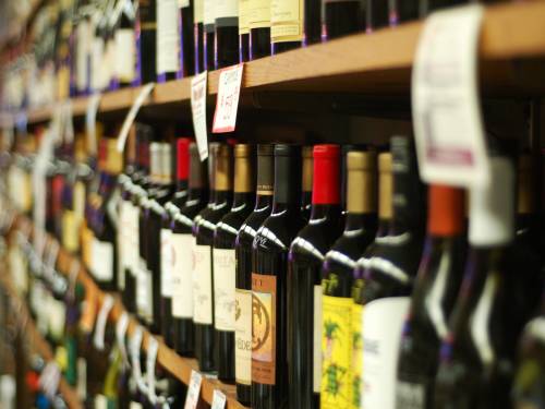 novost uvoznici i distributeri vina osnovali svoje udruženje vinski magazin vino fino