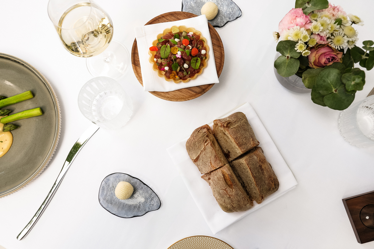 restoran nedelje restoran nedelje savant brasserie vinski magazin vino fino